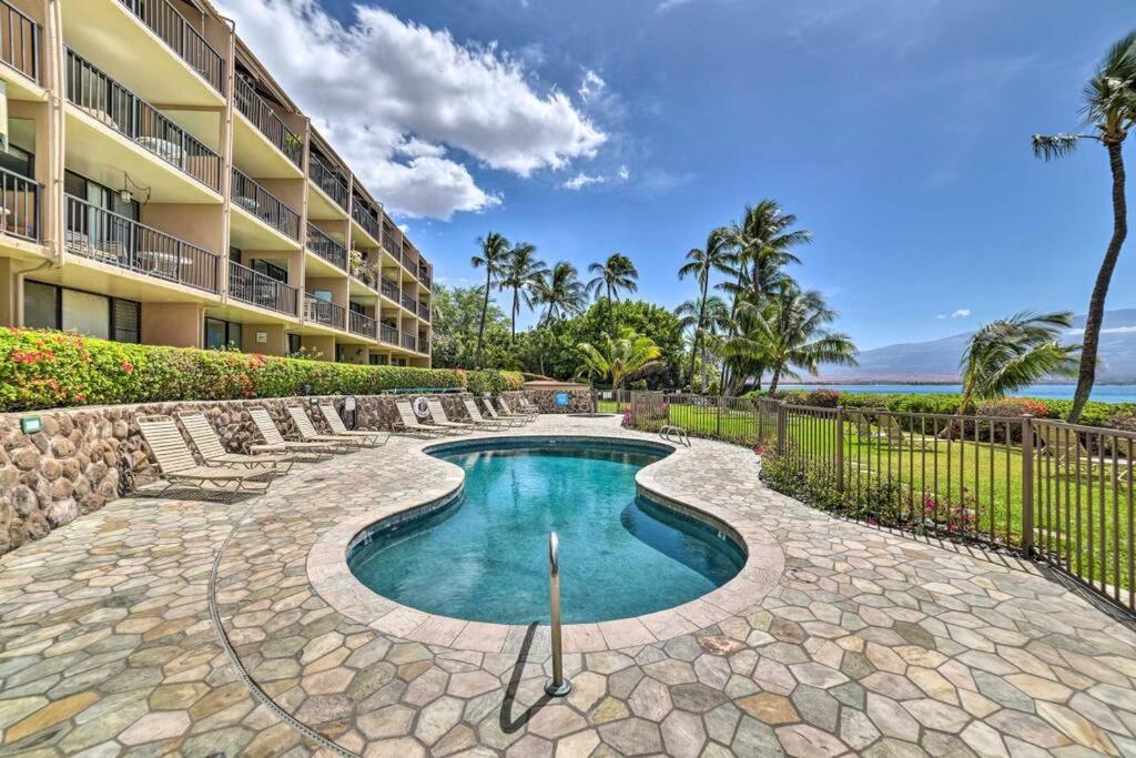 Stunning Maui Direct Ocean Front On The Beach, Walk To Beach From Condo, Watch Turtles, Whales, Ac In All Rooms Ocean View Pool And Spa Wailuku Exteriér fotografie