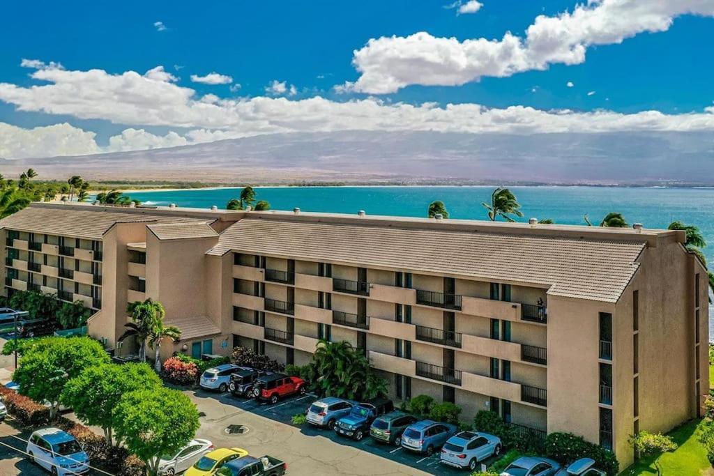 Stunning Maui Direct Ocean Front On The Beach, Walk To Beach From Condo, Watch Turtles, Whales, Ac In All Rooms Ocean View Pool And Spa Wailuku Exteriér fotografie
