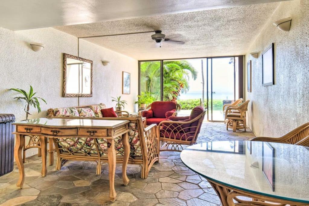 Stunning Maui Direct Ocean Front On The Beach, Walk To Beach From Condo, Watch Turtles, Whales, Ac In All Rooms Ocean View Pool And Spa Wailuku Exteriér fotografie