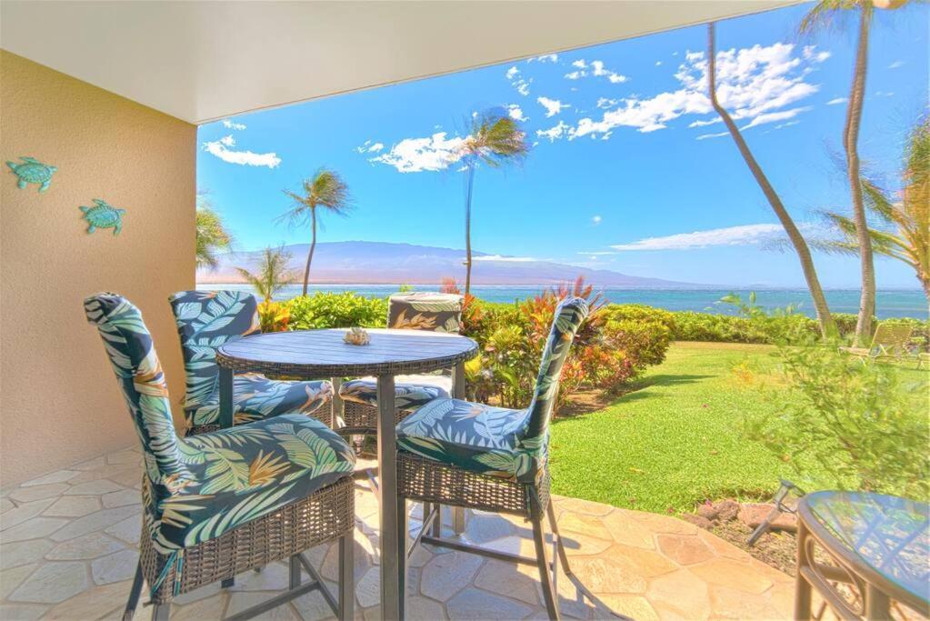 Stunning Maui Direct Ocean Front On The Beach, Walk To Beach From Condo, Watch Turtles, Whales, Ac In All Rooms Ocean View Pool And Spa Wailuku Exteriér fotografie