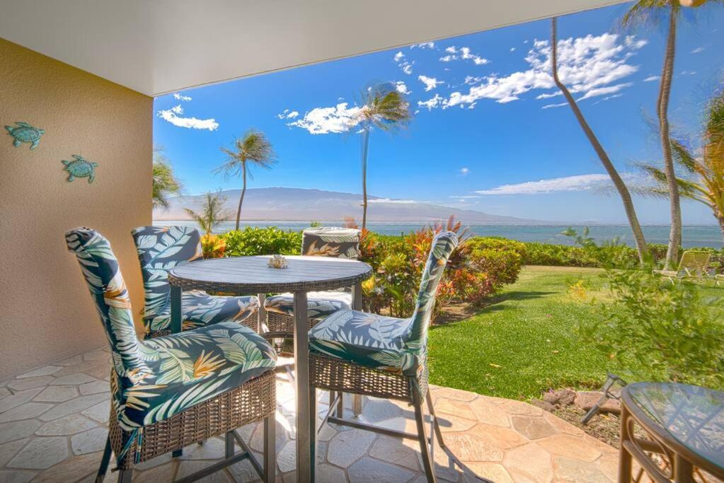 Stunning Maui Direct Ocean Front On The Beach, Walk To Beach From Condo, Watch Turtles, Whales, Ac In All Rooms Ocean View Pool And Spa Wailuku Exteriér fotografie
