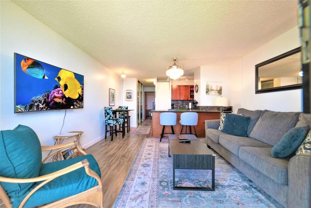 Stunning Maui Direct Ocean Front On The Beach, Walk To Beach From Condo, Watch Turtles, Whales, Ac In All Rooms Ocean View Pool And Spa Wailuku Exteriér fotografie